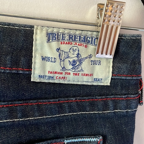 True religion Capri dark wash jeans size 28 red and blue white stitching - Picture 3 of 7